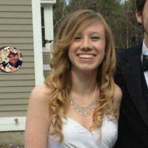 Meet your Posher, Elise